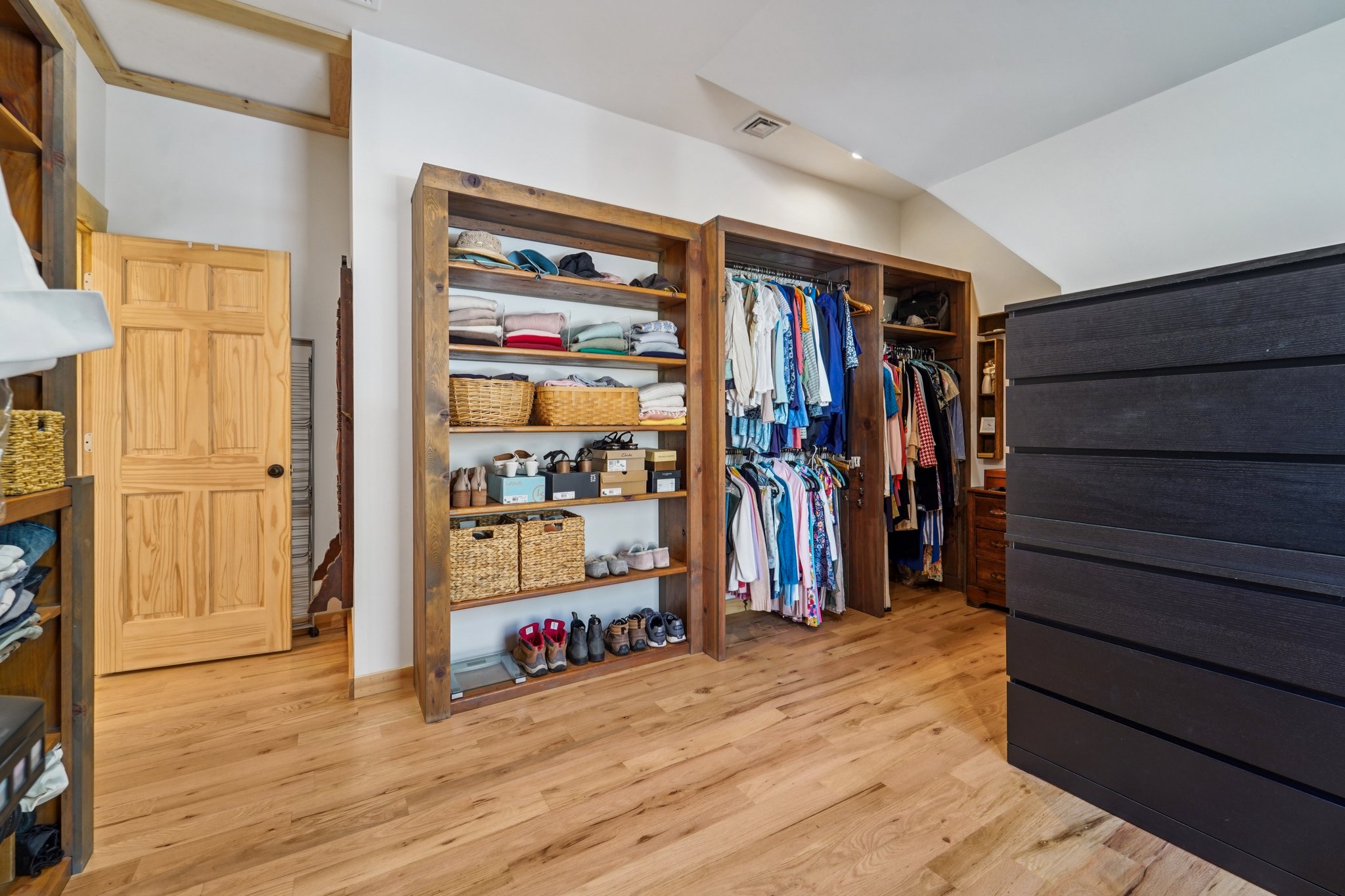 Deer Trl-S1004-041.jpg