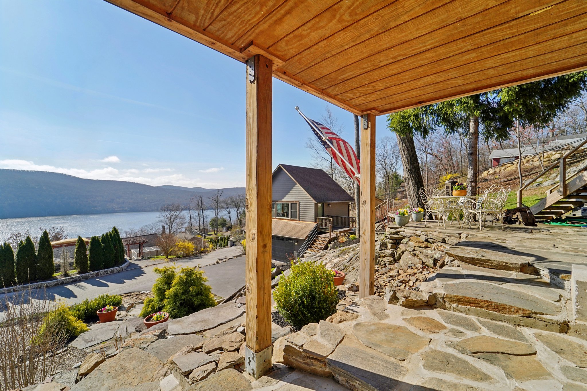 Deer Trl-S1004-047.jpg