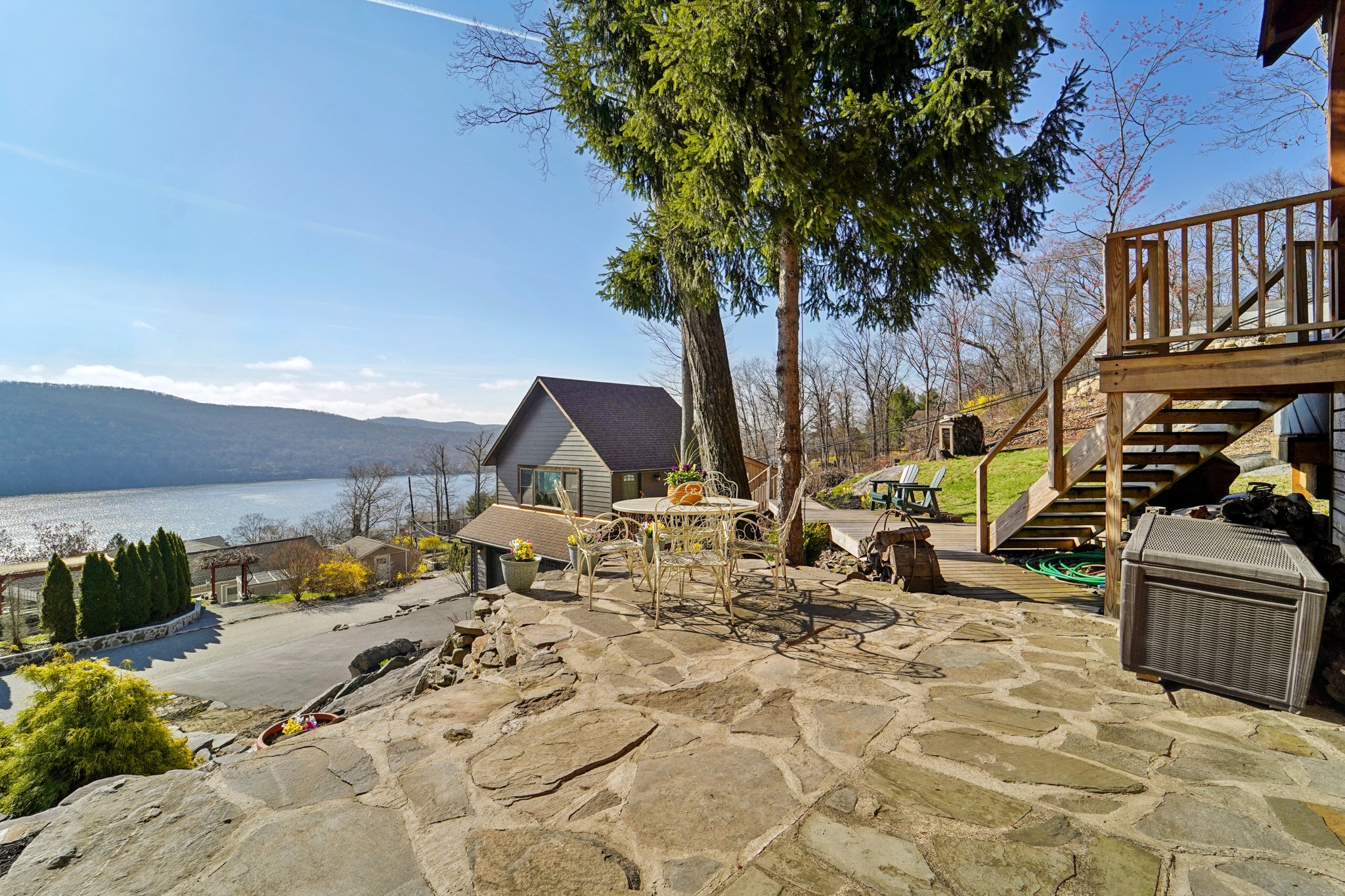 Deer Trl-S1004-054.jpg