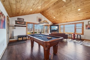 Deer Trl-S1004-025.jpg