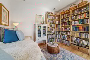 Deer Trl-S1004-033.jpg