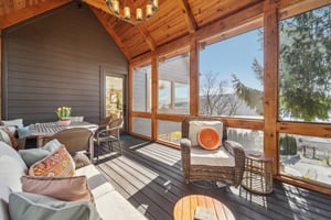 Deer Trl-S1004-045.jpg