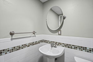  Photo 30