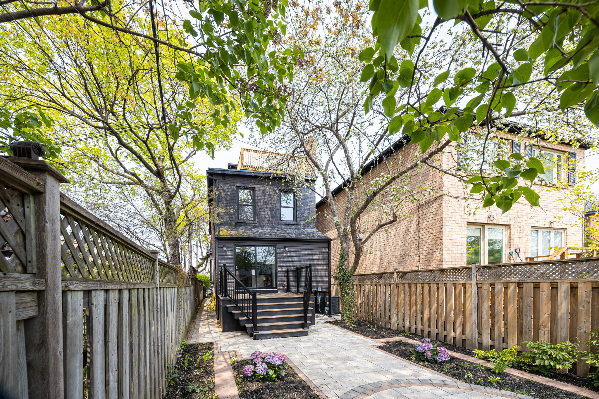 Toronto property showcase — delivered property photograph 11