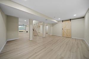  Photo 36