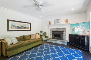 Highwoods Rd-2705-018.jpg
