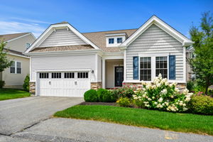 1 Hood Dr, Andover, MA 01810, USA Photo 1