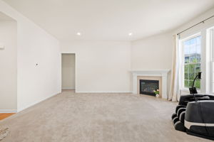 1 Hood Dr, Andover, MA 01810, USA Photo 34
