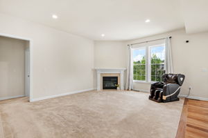1 Hood Dr, Andover, MA 01810, USA Photo 35