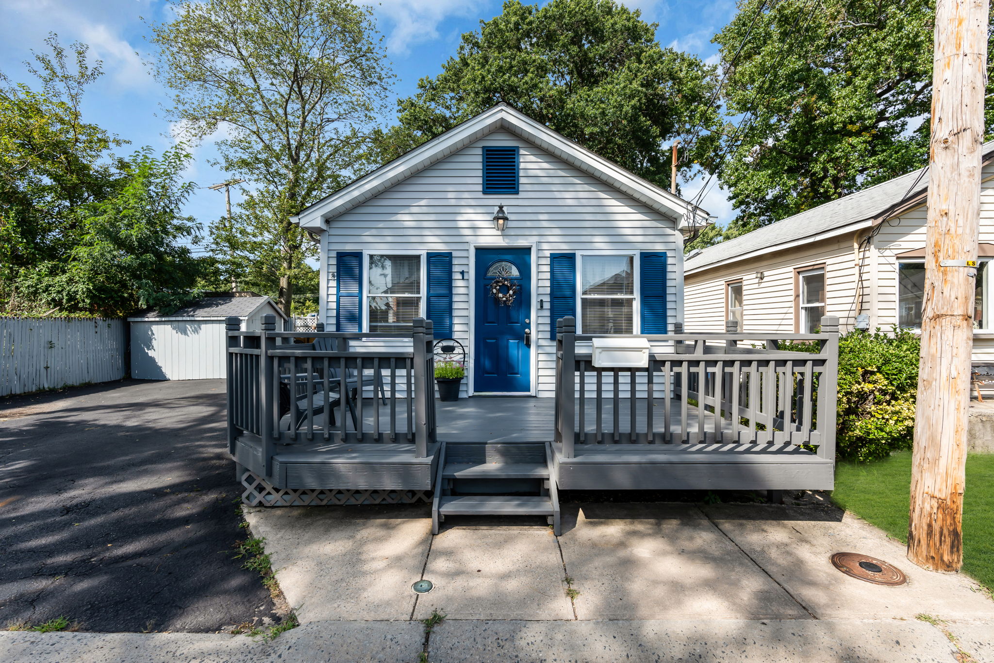 Photo 4