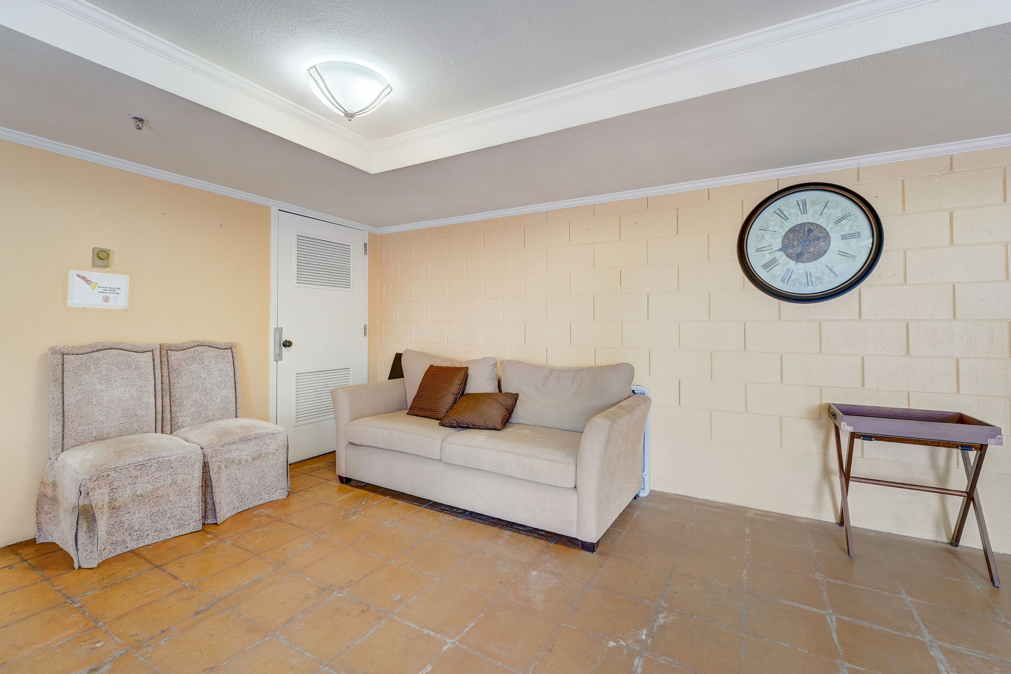Laurel St-049