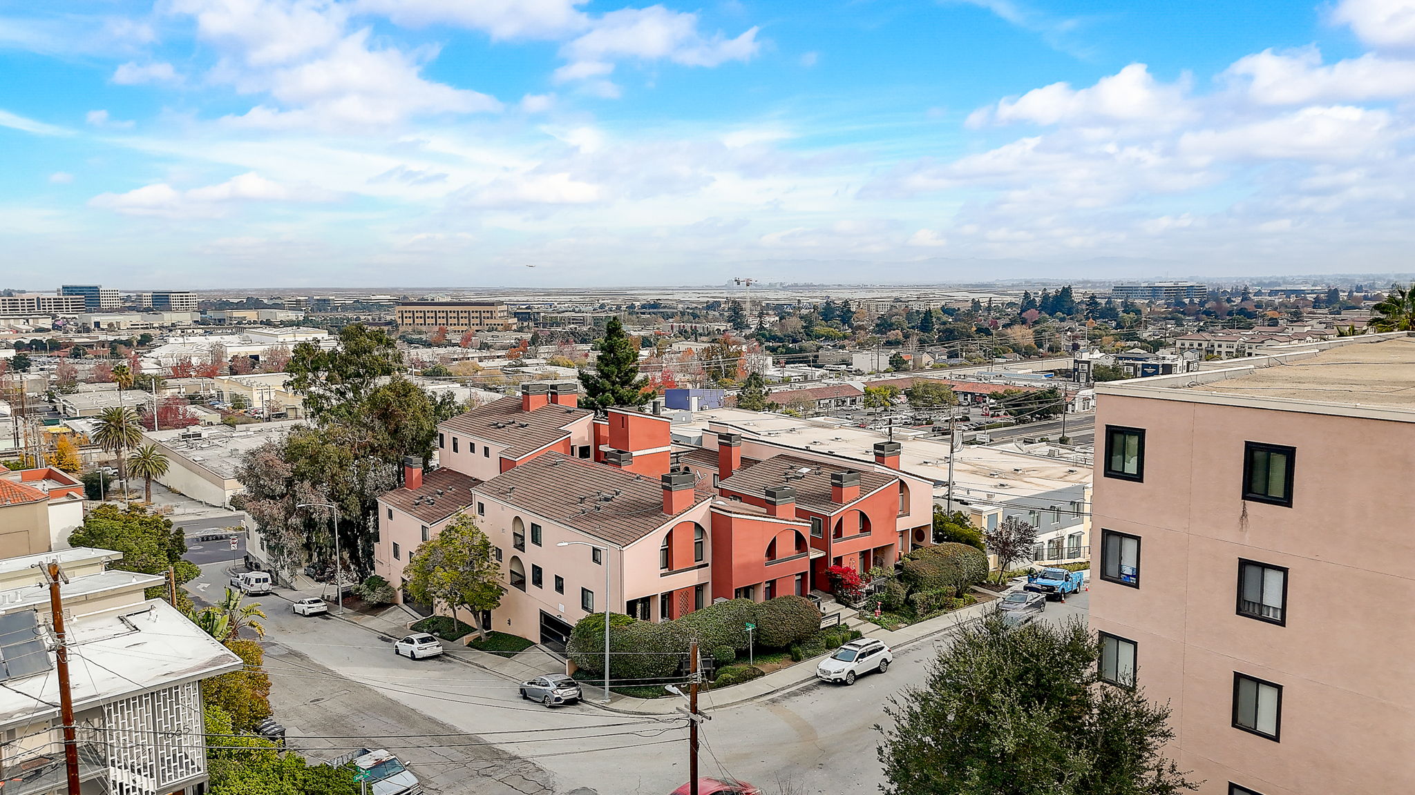 Laurel St-066
