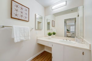 Laurel St-044