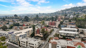 Laurel St-069