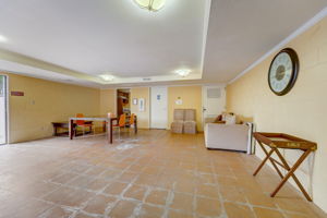 Laurel St-046