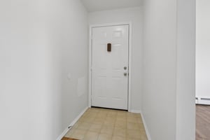 Lexington Hl 5-S1804-009.jpg