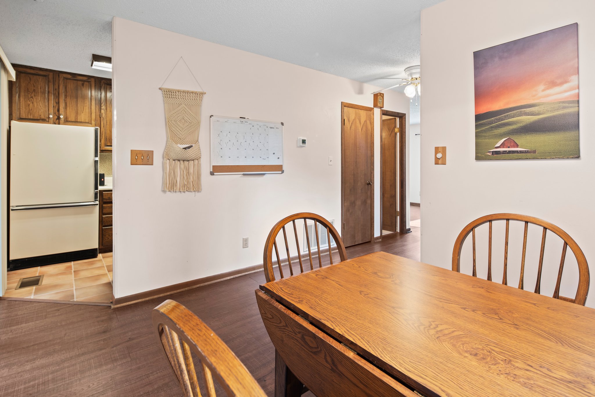 Dining area into the kitchen