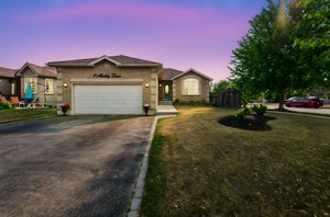 1 Mailey Lane_102 day to dusk.jpeg