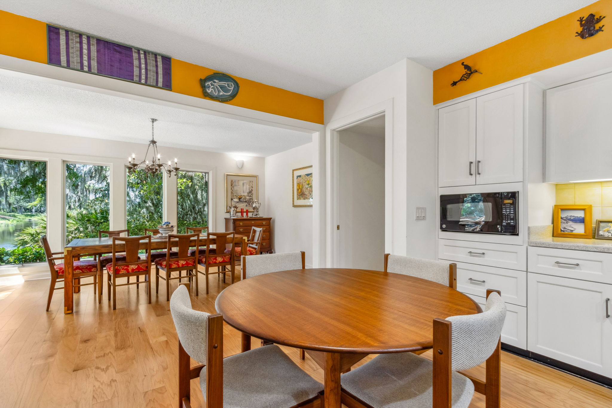 Breakfast Nook