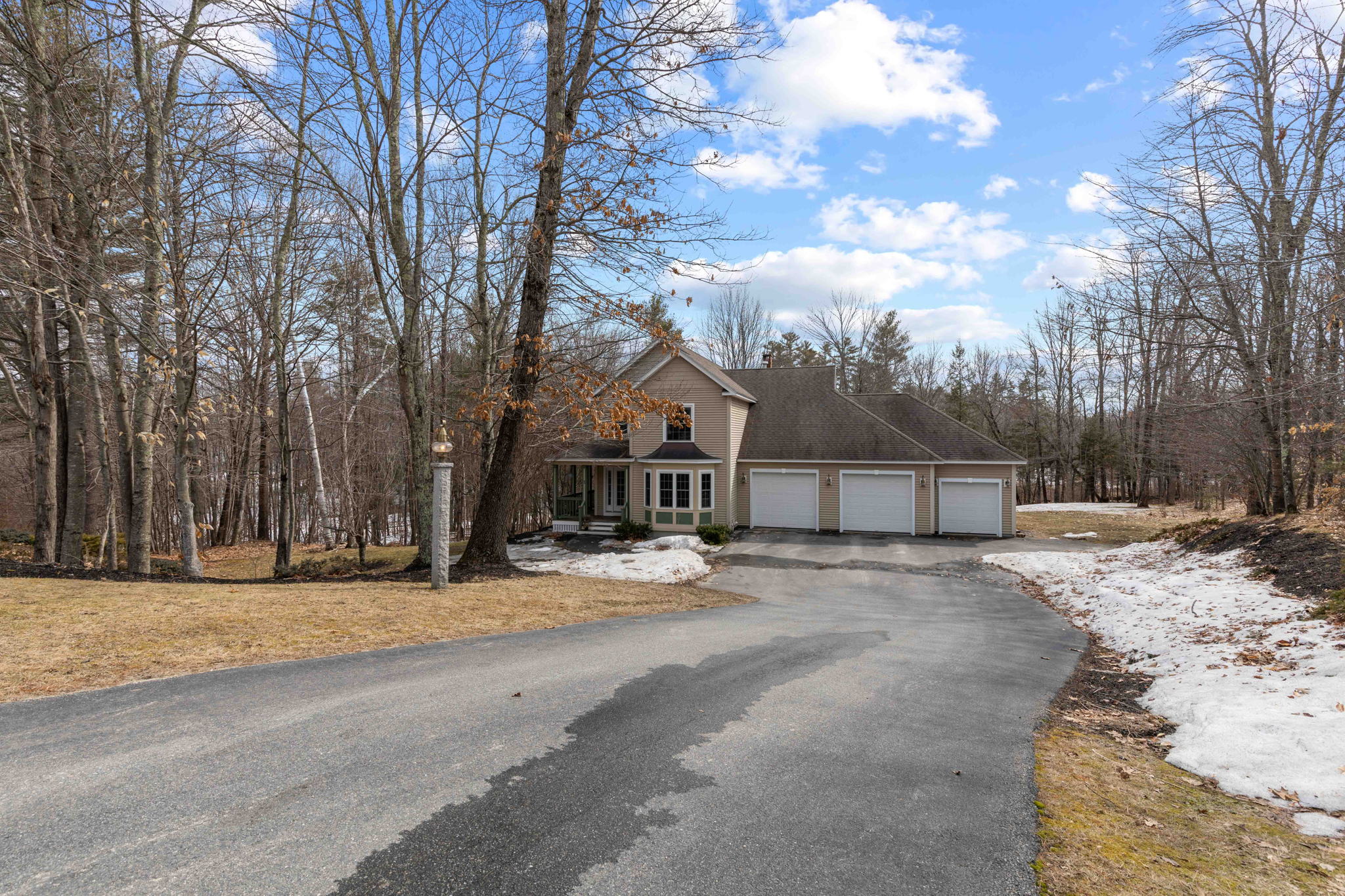1 Otter Dr, Windham, ME 04062, USA Photo 5