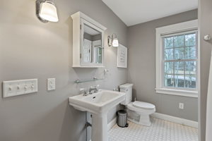 1 Otter Dr, Windham, ME 04062, USA Photo 40