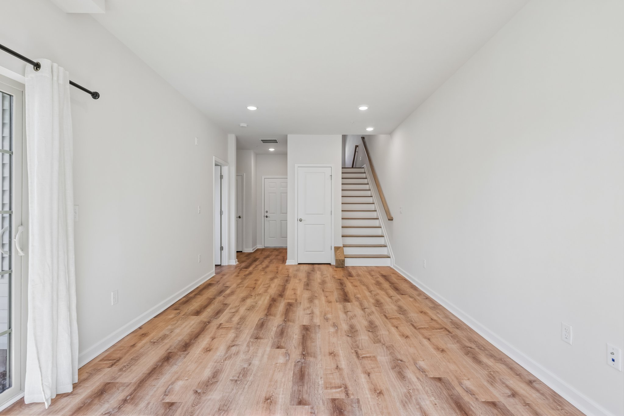 Periwinkle Ln-S0505-006.jpg