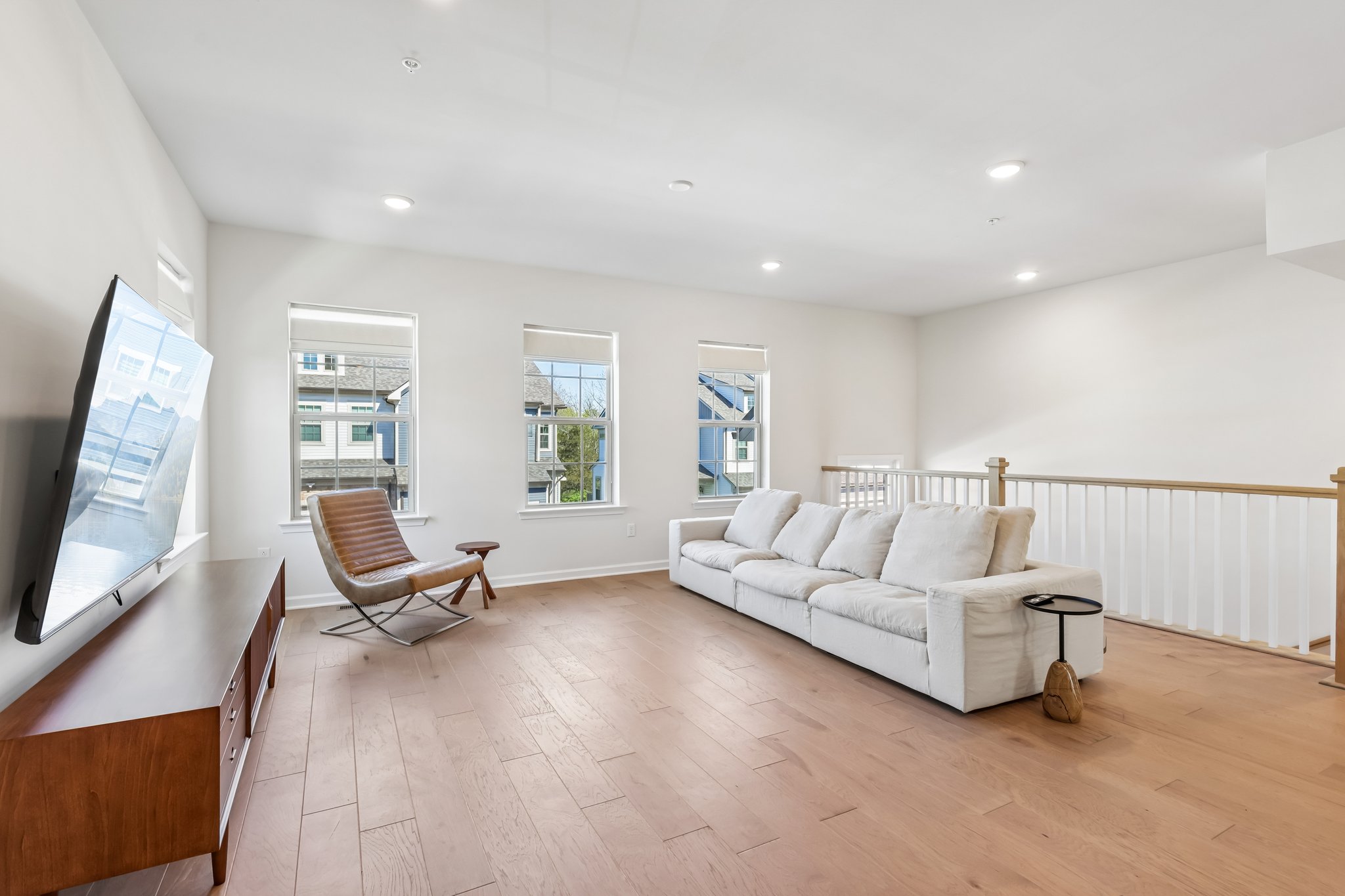 Periwinkle Ln-S0505-007.jpg