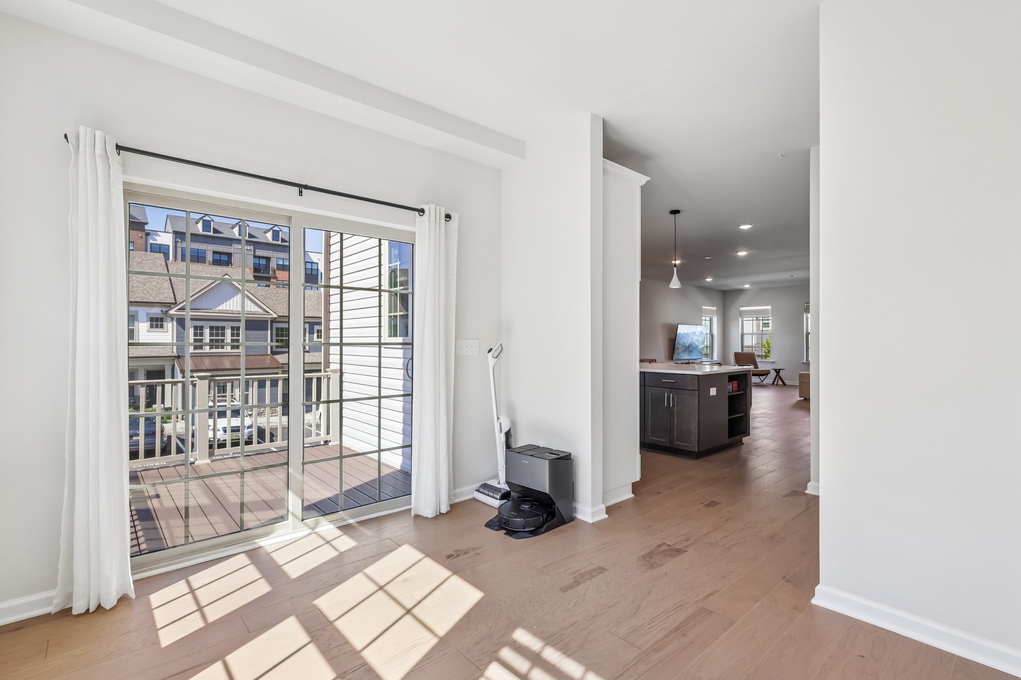 Periwinkle Ln-S0505-018.jpg