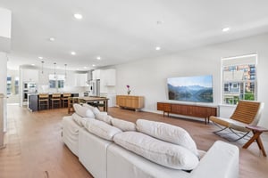 Periwinkle Ln-S0505-008.jpg
