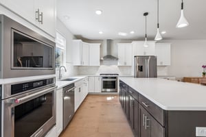 Periwinkle Ln-S0505-017.jpg