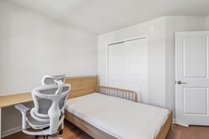 Periwinkle Ln-S0505-039.jpg