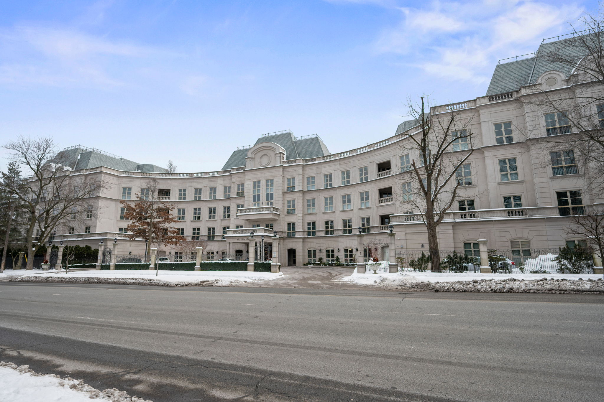 1 Post Rd Unit 101 Toronto, ON M3B 3R4