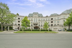 1 Post Rd Unit 206