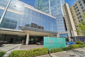 Renaissance Square 24E-001.jpg