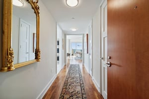 Renaissance Square 24E-017.jpg