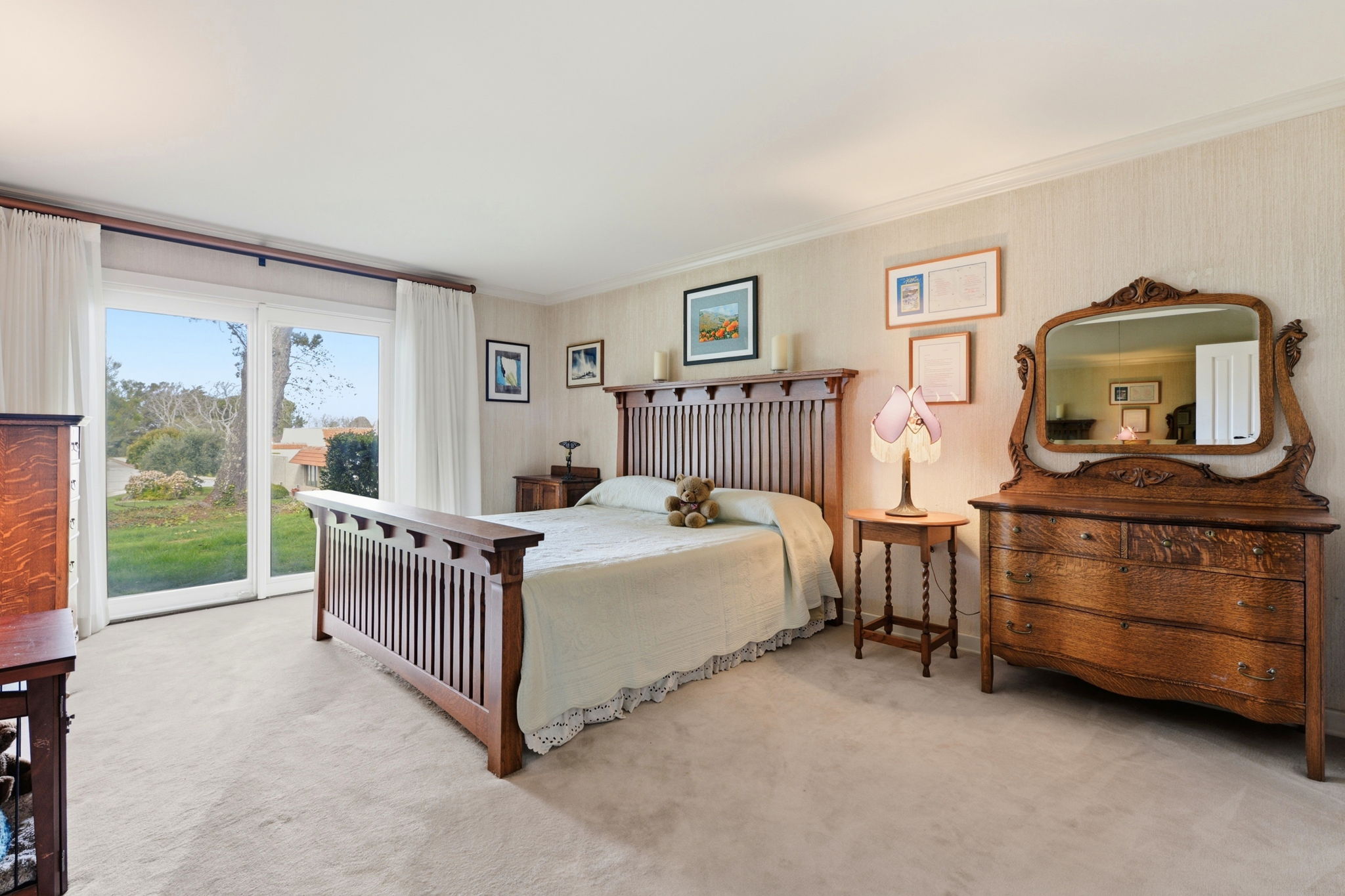 024_F8_1 Rinconada Cir