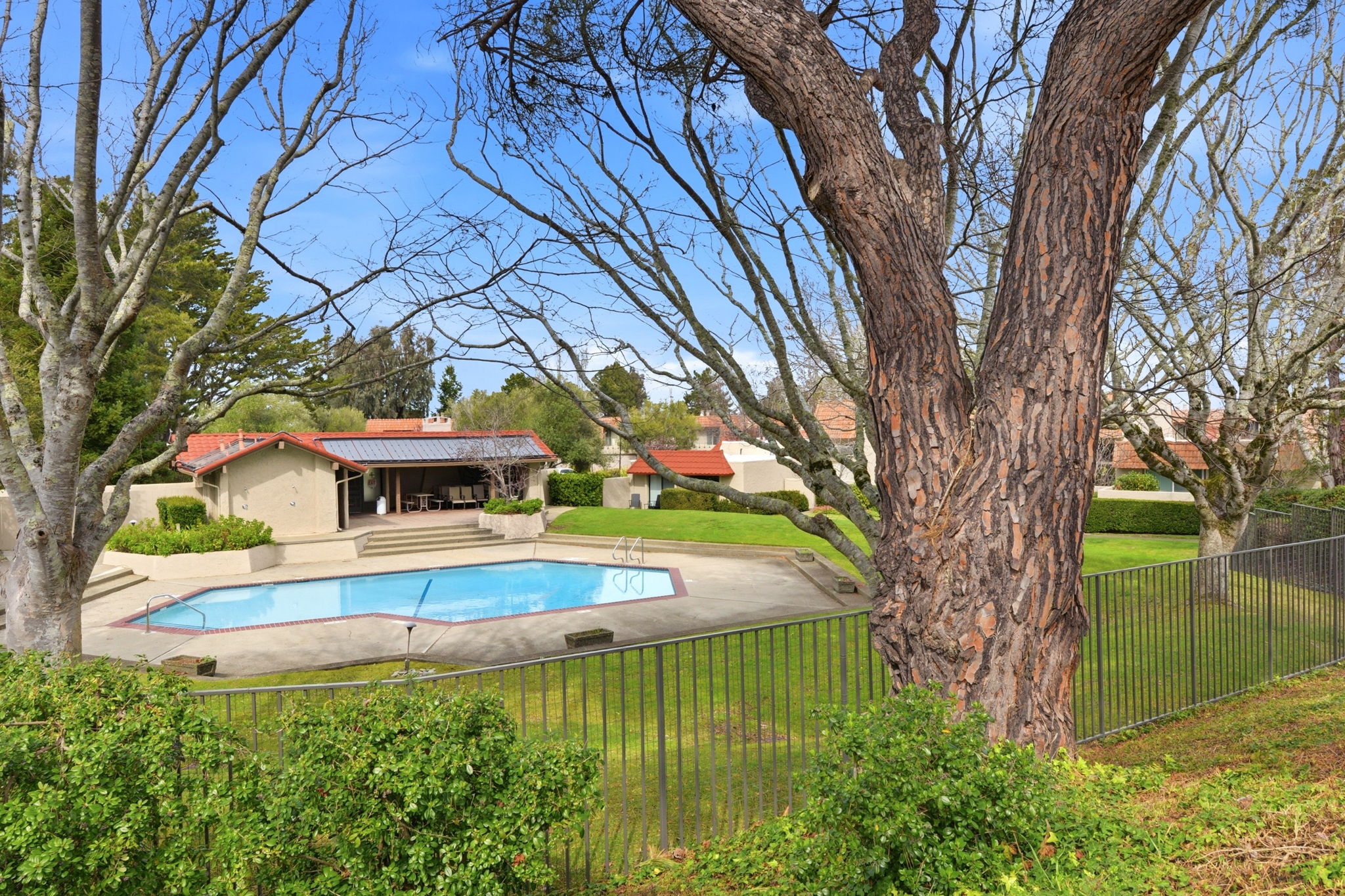 032_F8_1 Rinconada Cir