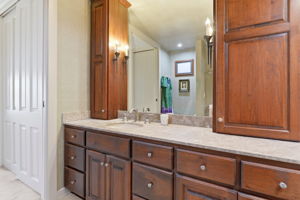 028_F8_1 Rinconada Cir