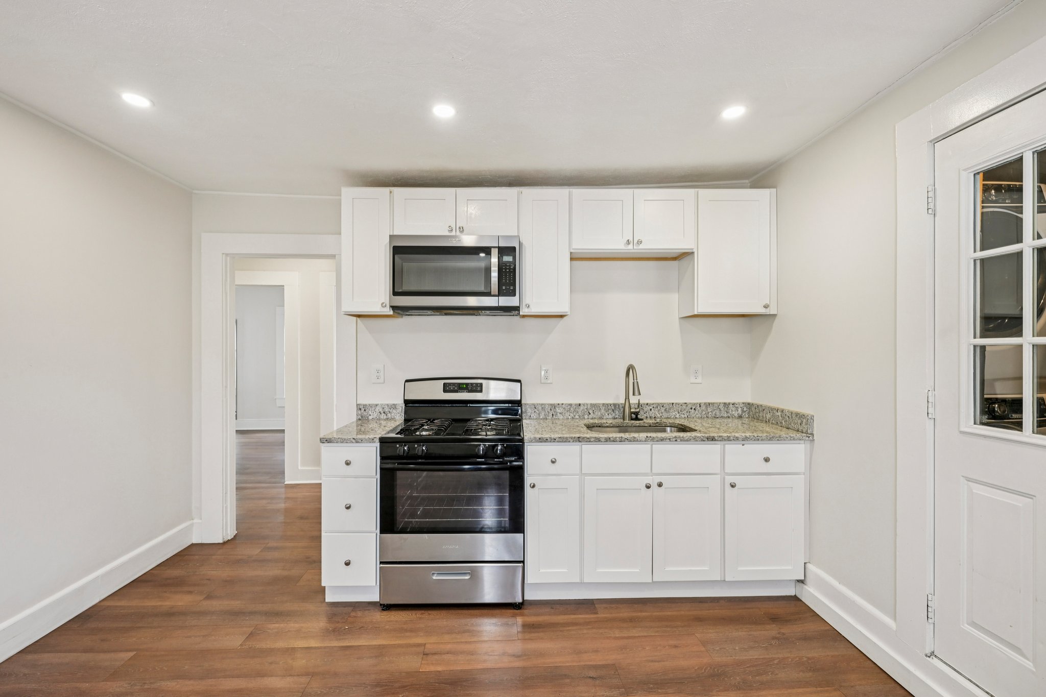 Rockdale Ave-S1504-014.jpg