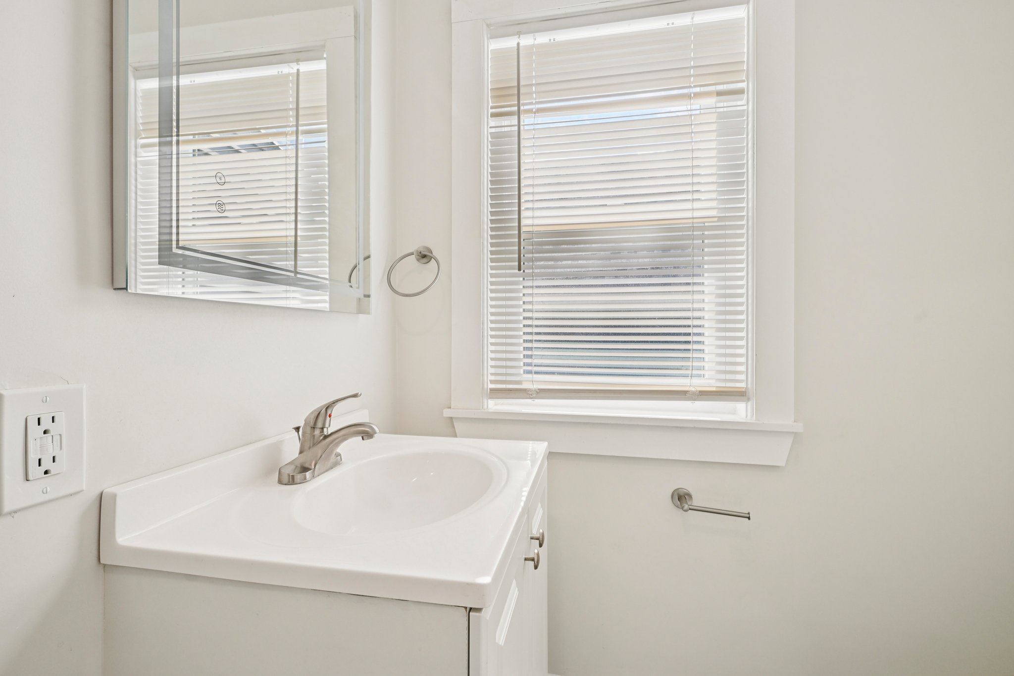 Rockdale Ave-S1504-024.jpg