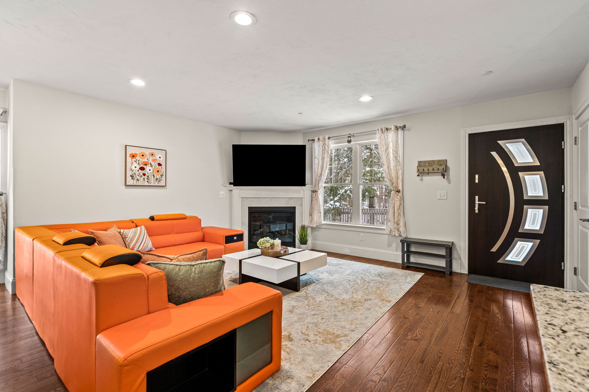 1 Roseland St, Foxborough, MA 02035, USA Photo 4