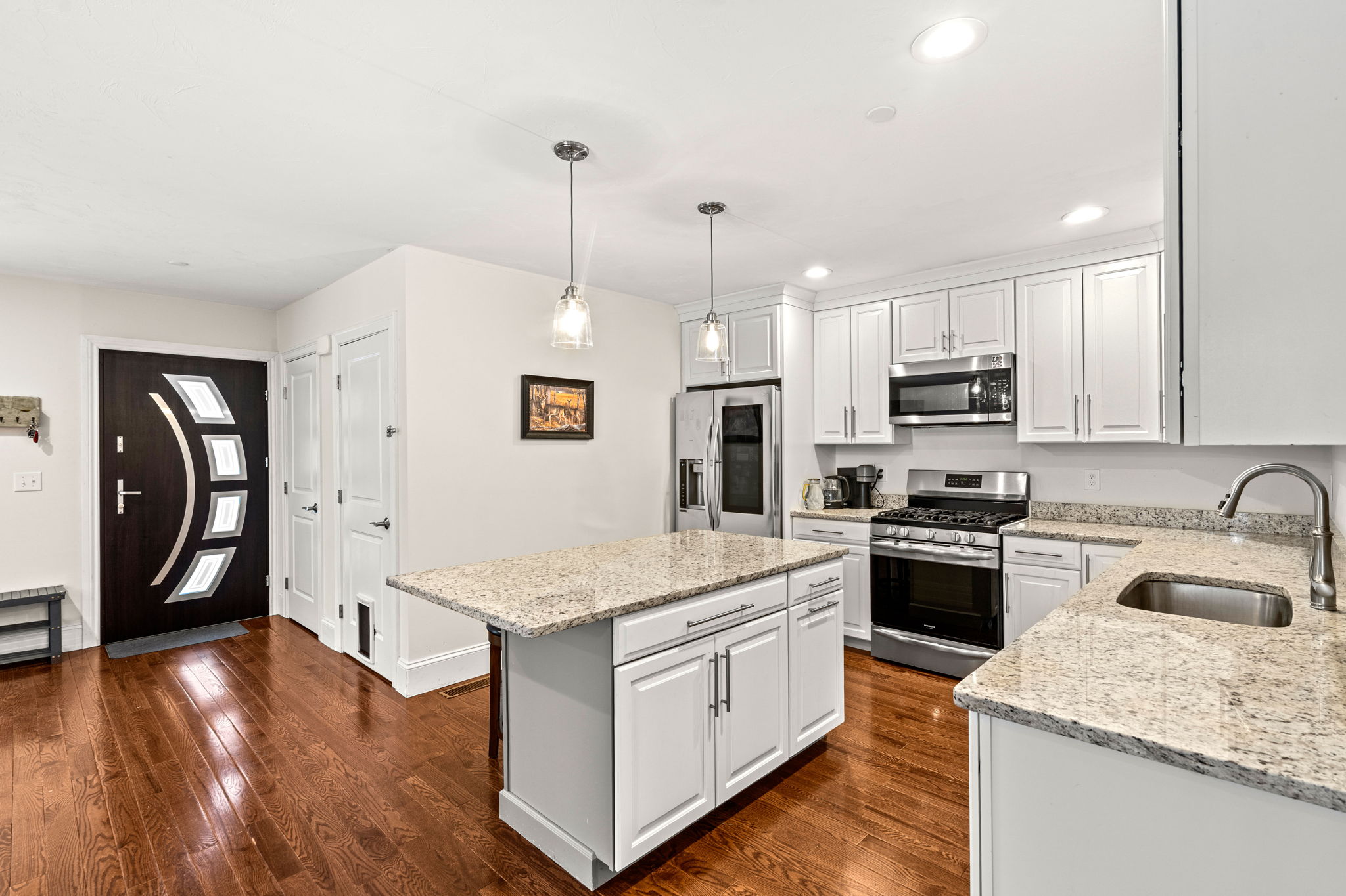 1 Roseland St, Foxborough, MA 02035, USA Photo 10