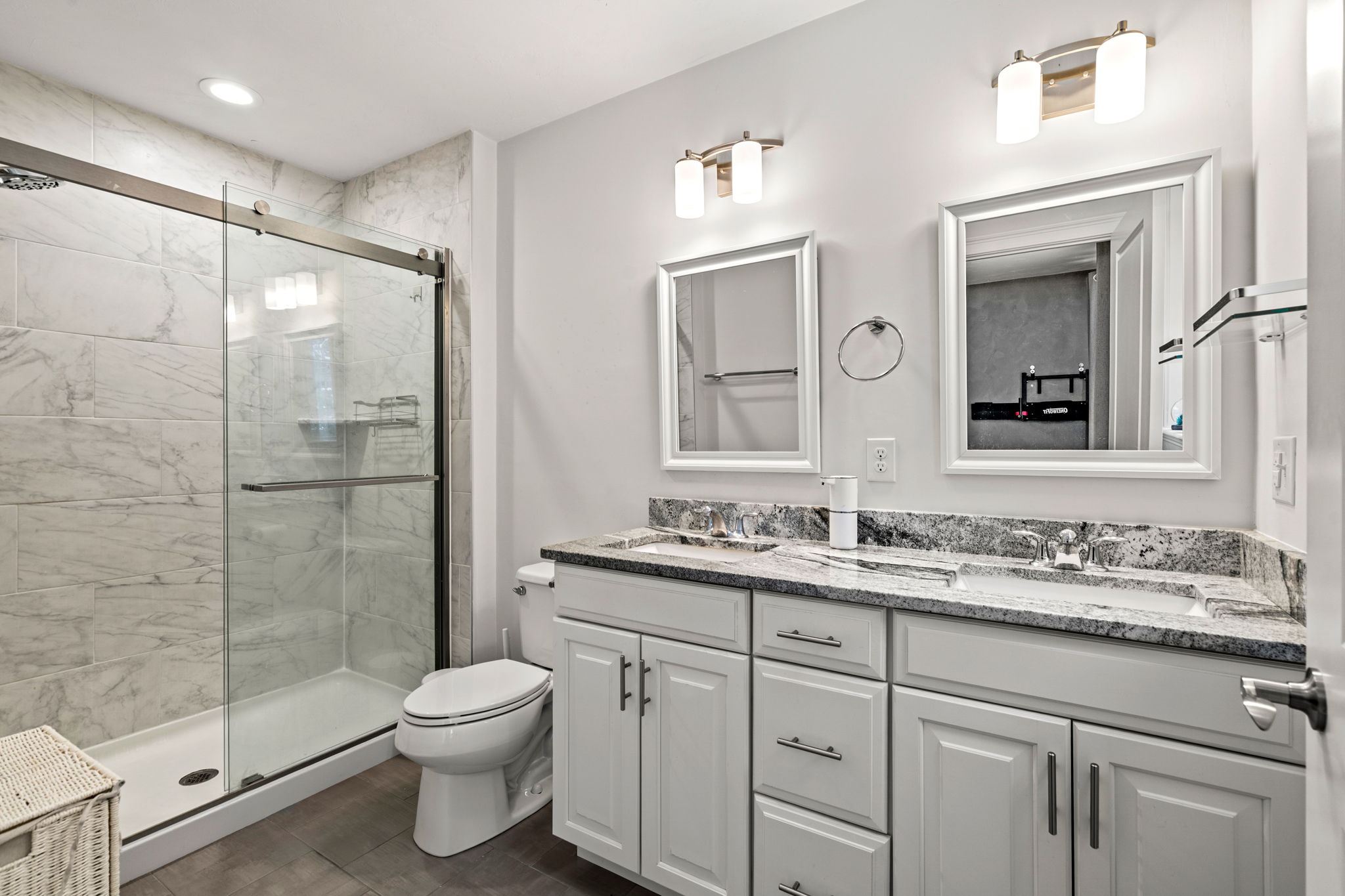 1 Roseland St, Foxborough, MA 02035, USA Photo 17