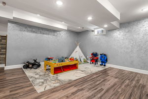 1 Roseland St, Foxborough, MA 02035, USA Photo 32