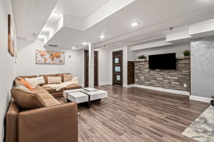 1 Roseland St, Foxborough, MA 02035, USA Photo 34