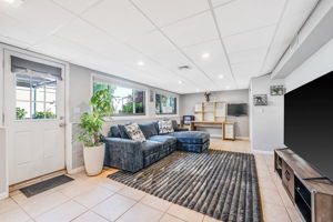  Photo 50