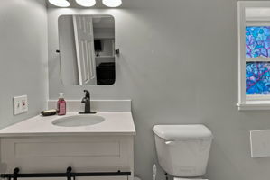  Photo 34