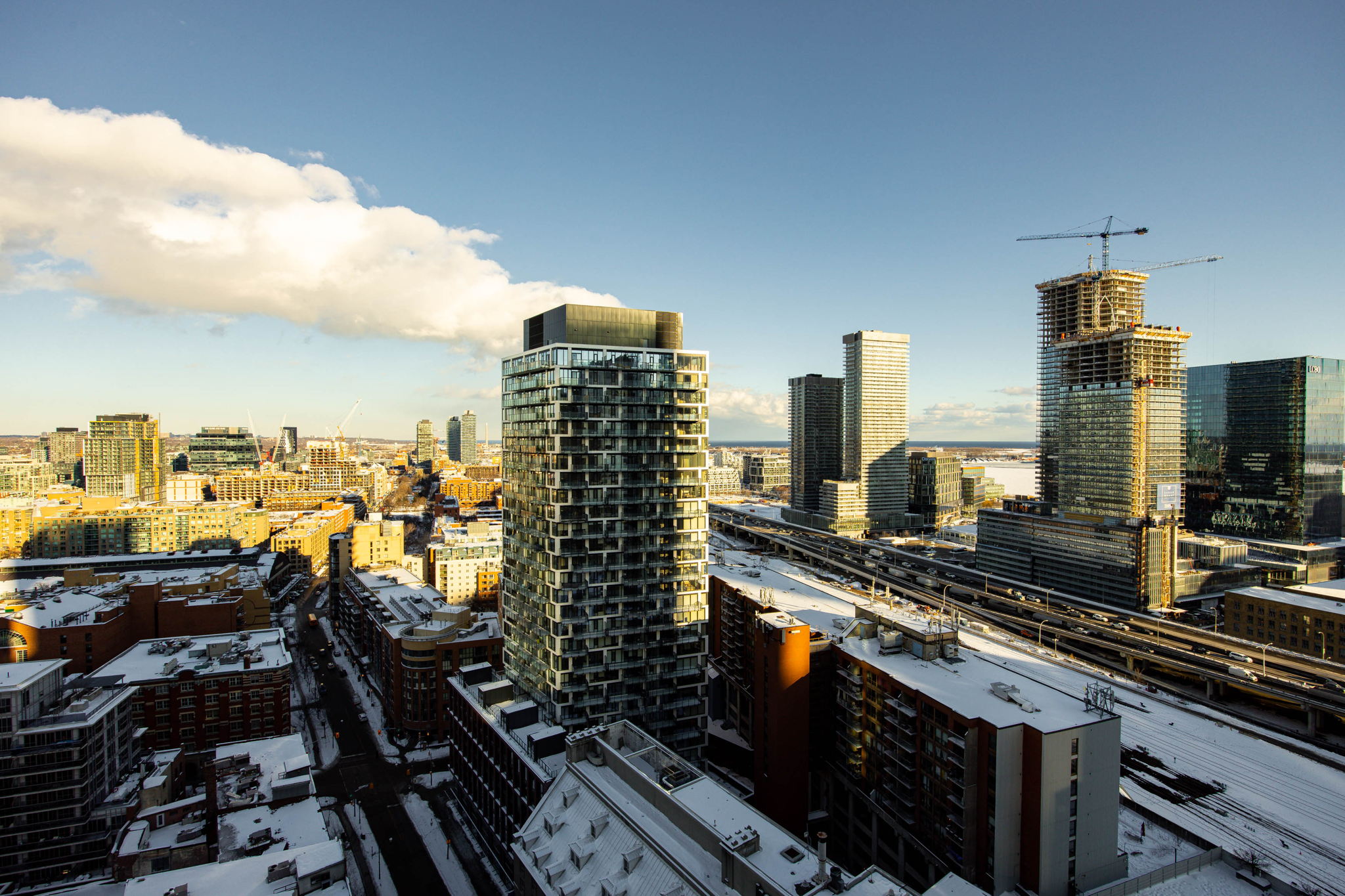 Toronto property showcase — delivered property photograph 39