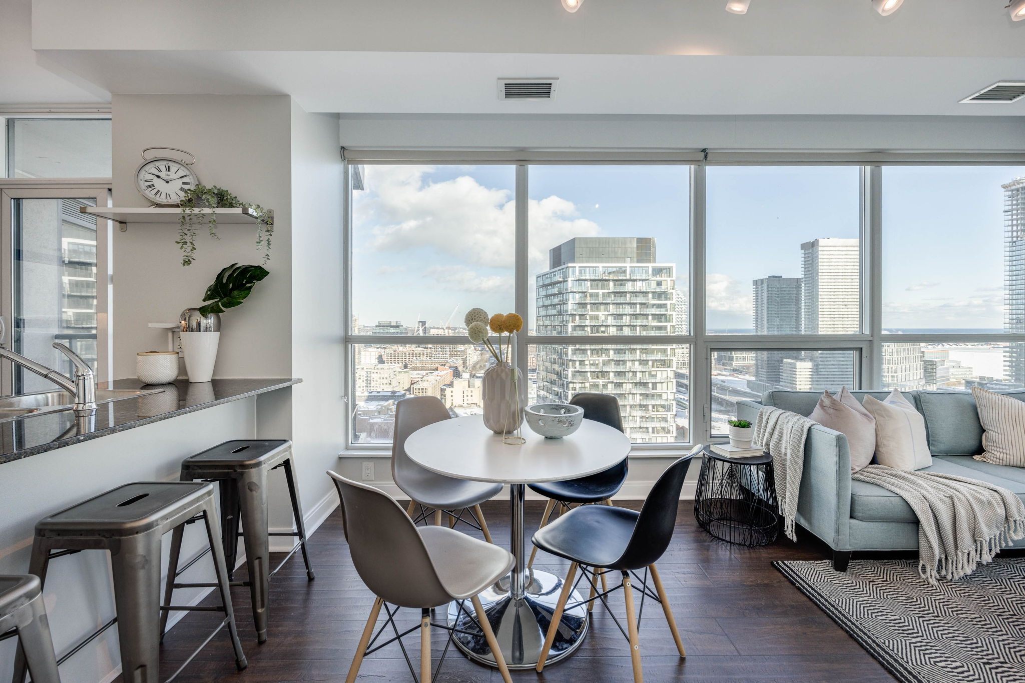 Toronto property showcase — delivered property photograph 12