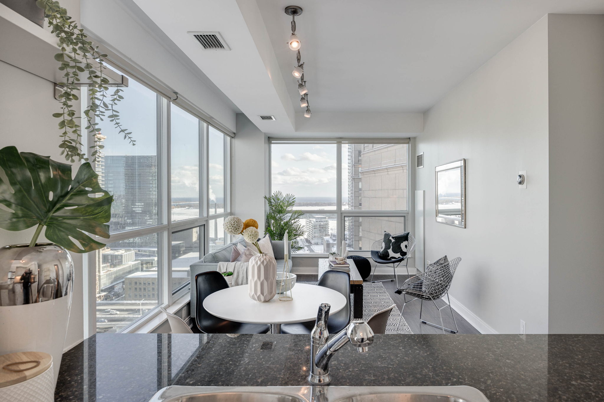 Toronto property showcase — delivered property photograph 7